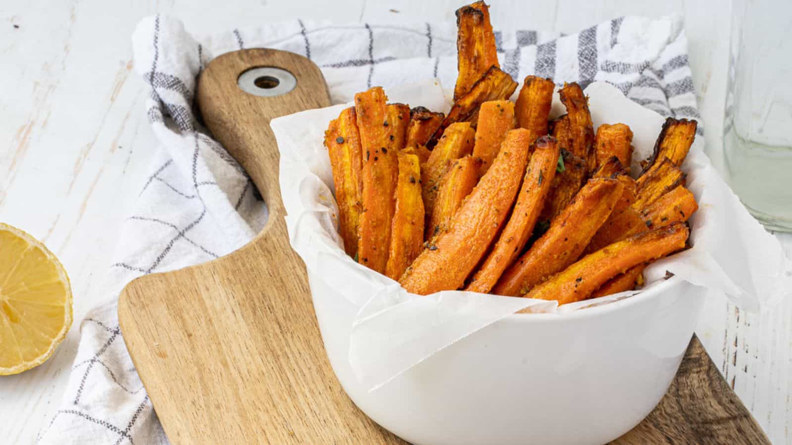 Air Fryer Carrot Fries with Aioli Dip recipe