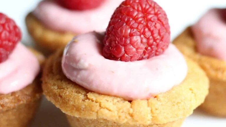 Raspberry Cheesecake Cookie Cups recipe